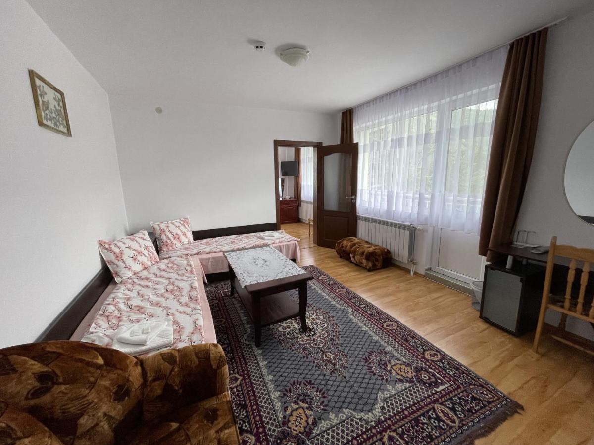 Family Hotel Panorama Syrnica Zewnętrze zdjęcie