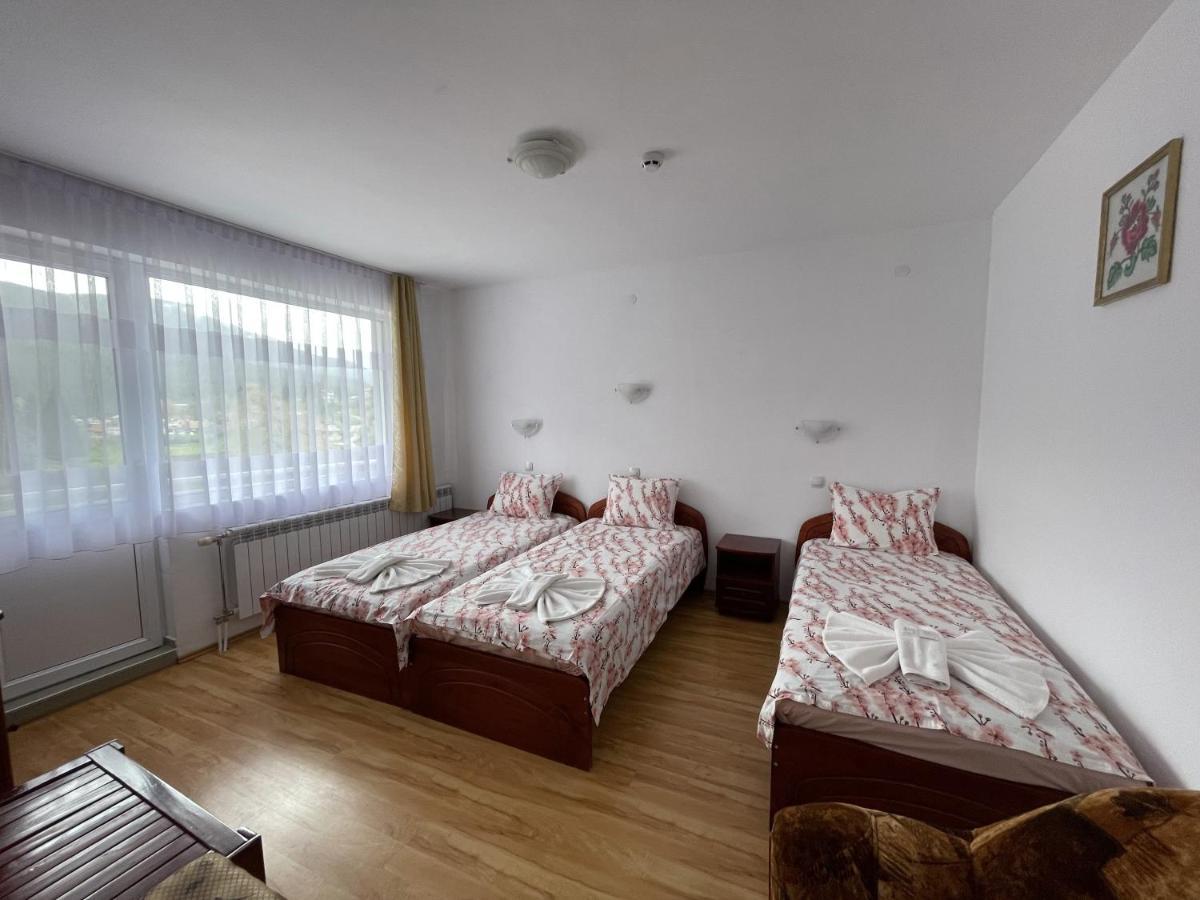Family Hotel Panorama Syrnica Zewnętrze zdjęcie
