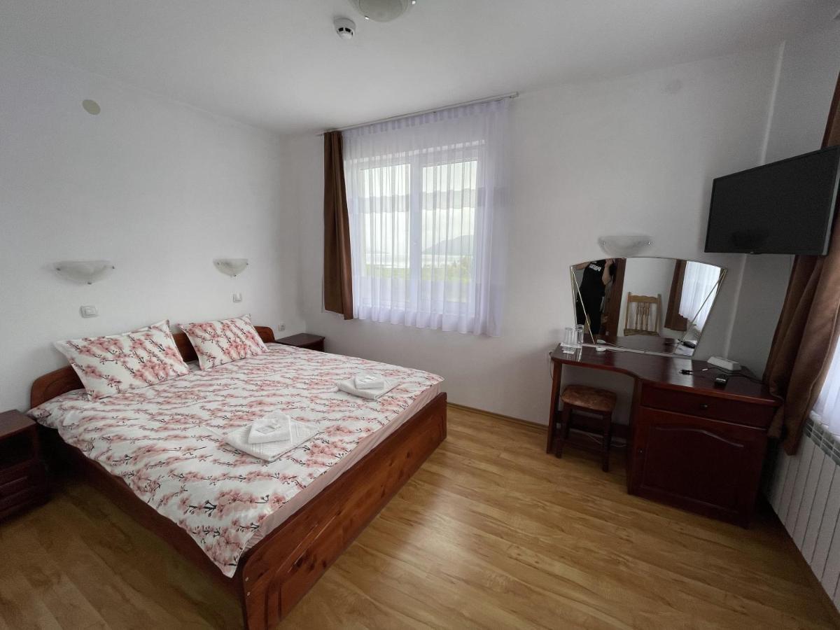 Family Hotel Panorama Syrnica Zewnętrze zdjęcie
