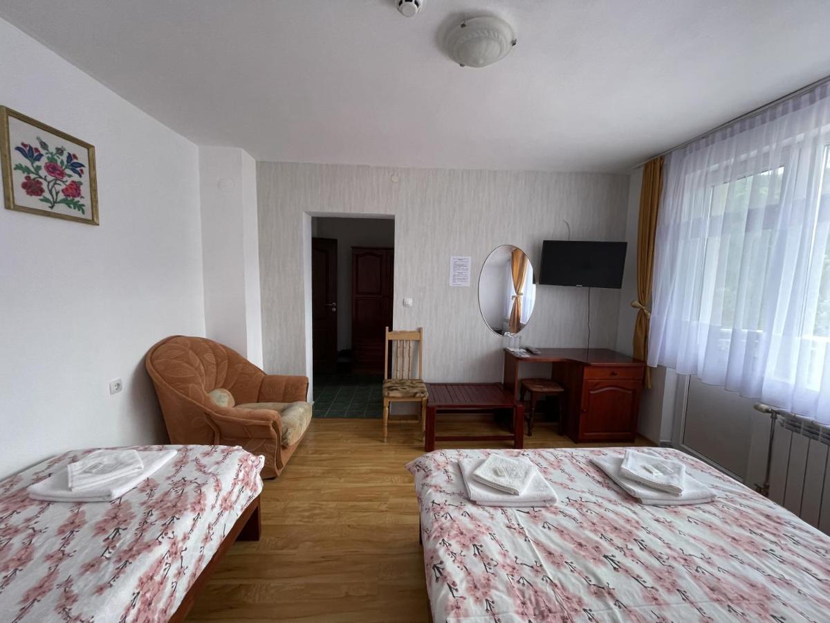 Family Hotel Panorama Syrnica Zewnętrze zdjęcie