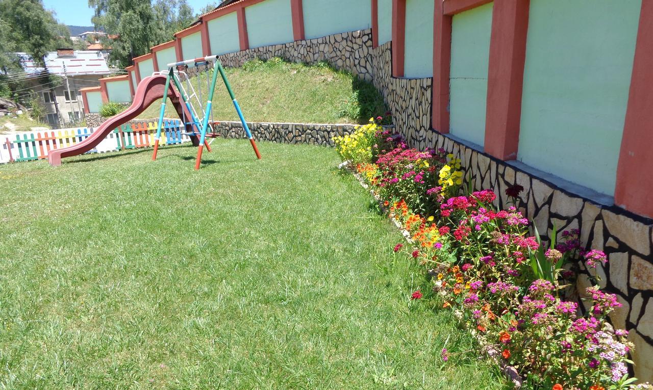 Family Hotel Panorama Syrnica Zewnętrze zdjęcie