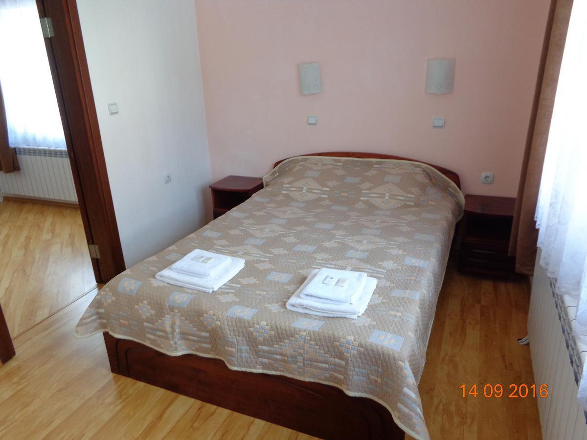 Family Hotel Panorama Syrnica Zewnętrze zdjęcie